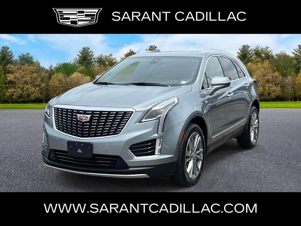 2023 Cadillac XT5 — photo 1 of 7