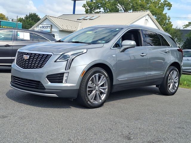 2024 Cadillac XT5 — photo 1 of 7