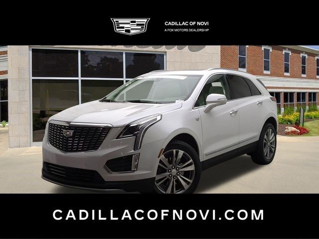 2024 Cadillac XT5 — photo 1 of 7