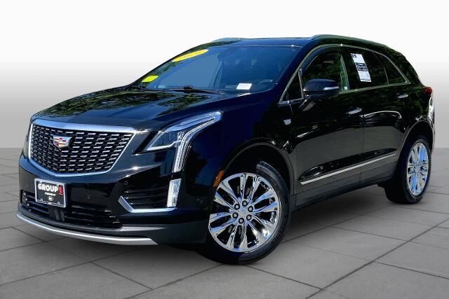 2021 Cadillac XT5 Premium Luxury — photo 1 of 3