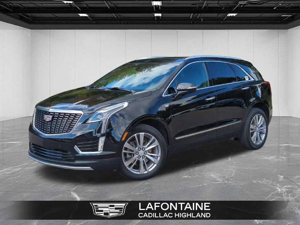 2024 Cadillac XT5 — photo 1 of 7