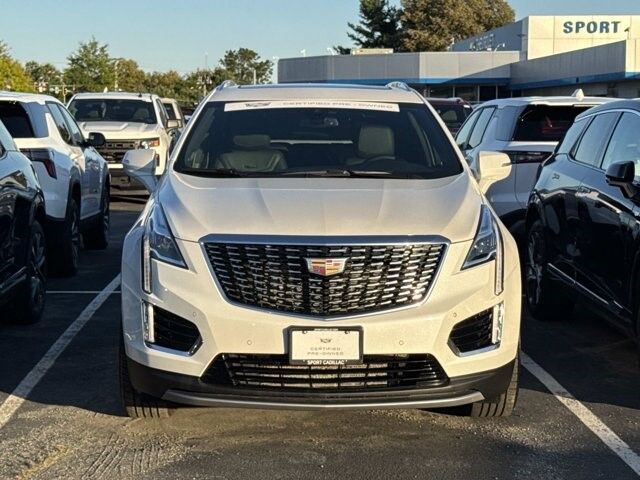 2025 Cadillac XT5