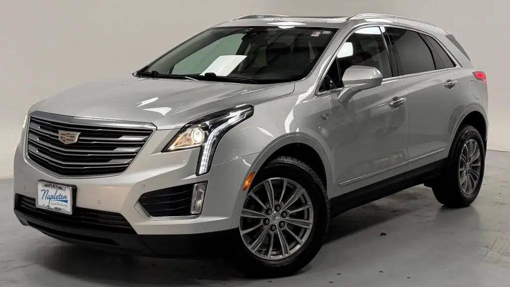 2019 Cadillac XT5 Luxury — photo 1 of 13
