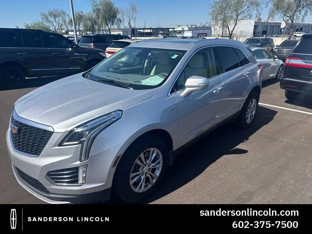 2020 Cadillac XT5 Premium Luxury — photo 1 of 15