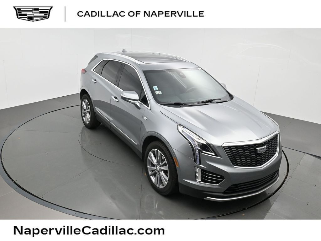 2024 Cadillac XT5 — photo 1 of 7