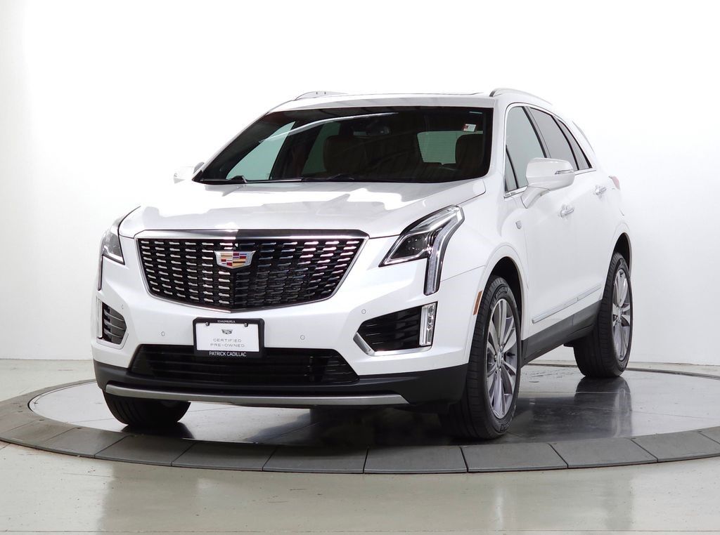 2024 Cadillac XT5 — photo 1 of 7