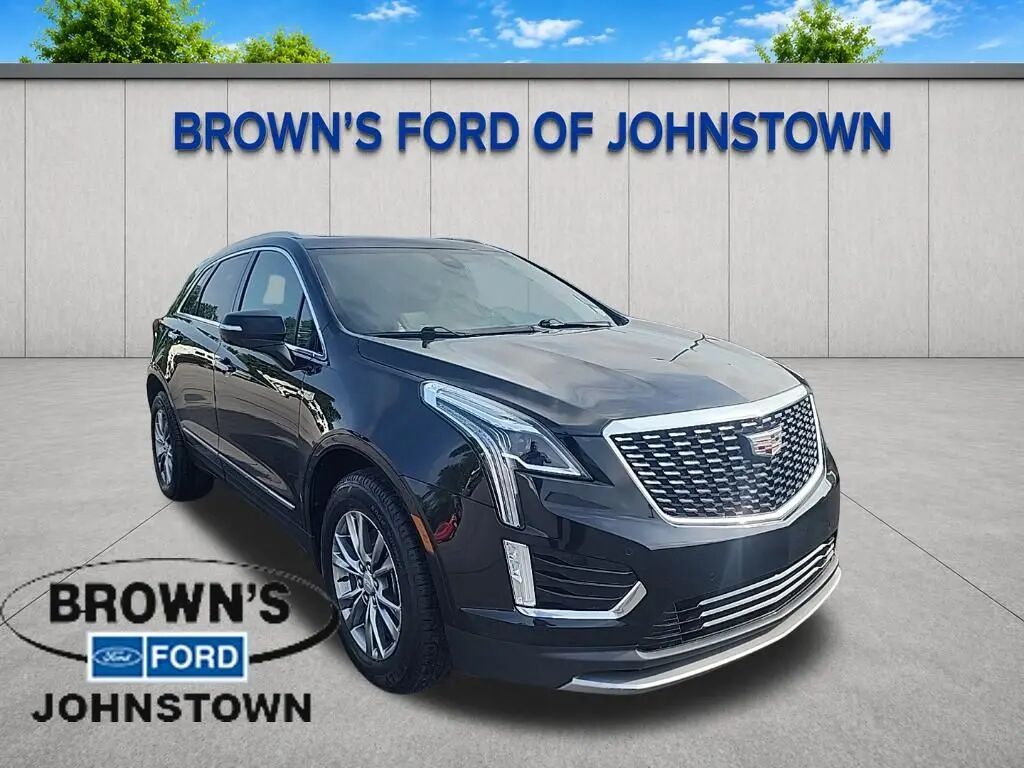 2023 Cadillac XT5 Premium Luxury — photo 1 of 13