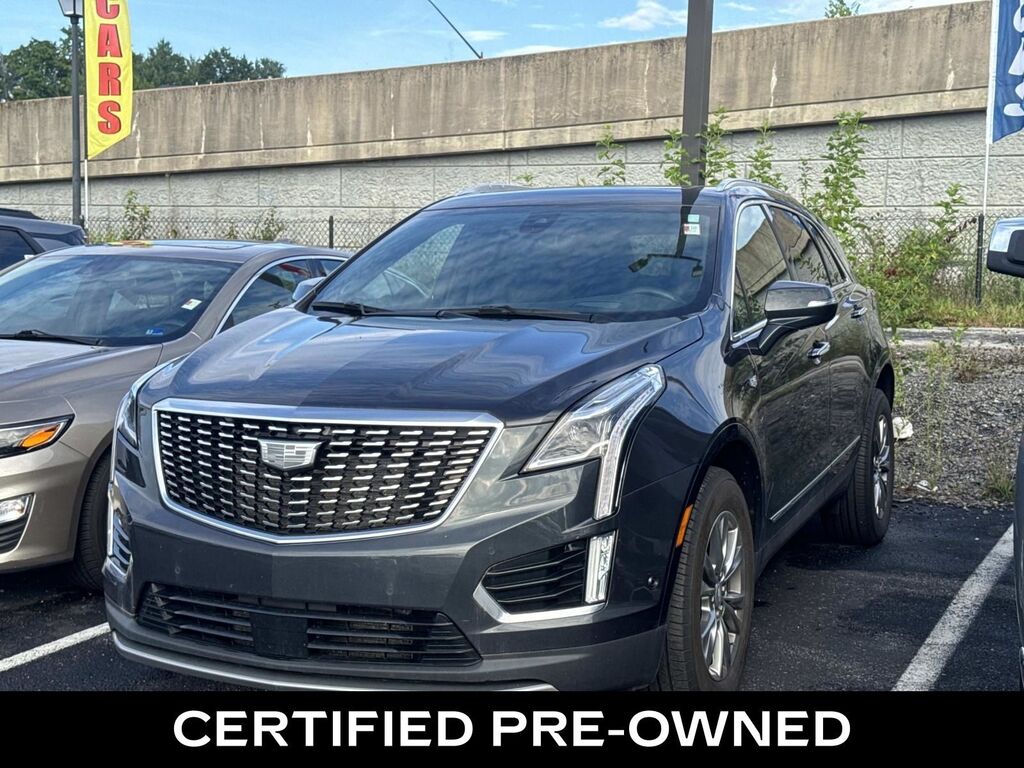 2023 Cadillac XT5 — photo 1 of 7