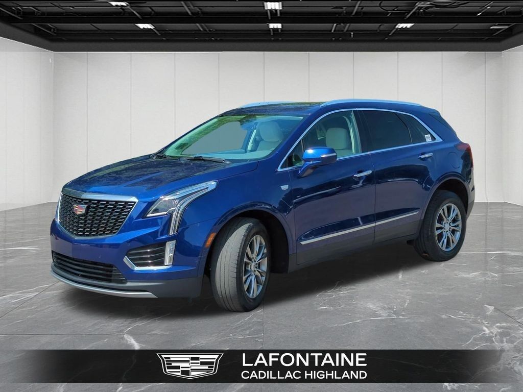2023 Cadillac XT5 — photo 1 of 7