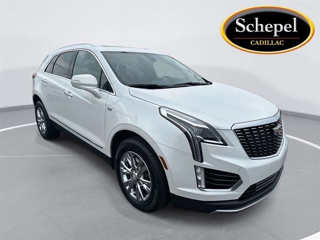 2023 Cadillac XT5 — photo 1 of 7