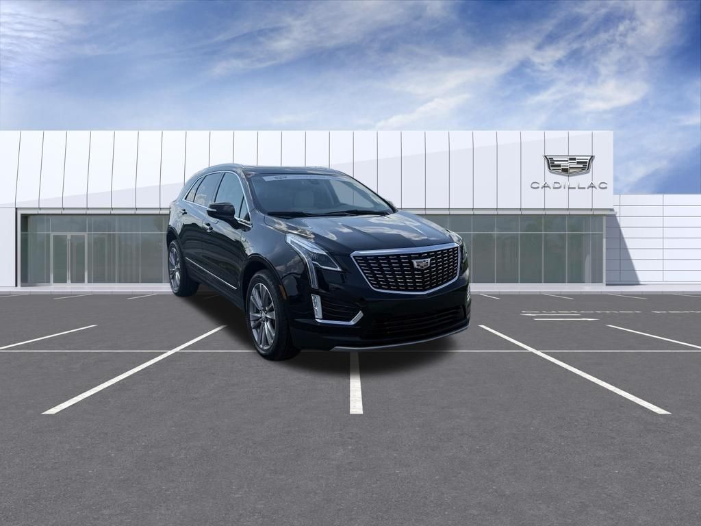 2024 Cadillac XT5 — photo 1 of 7
