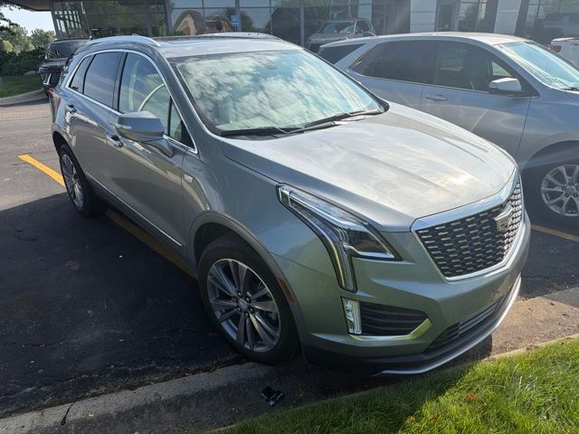 2024 Cadillac XT5 — photo 1 of 2
