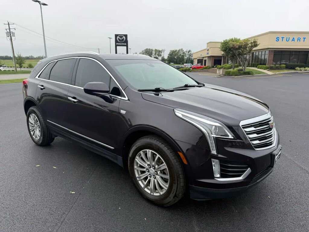2018 Cadillac XT5 Luxury — photo 1 of 13