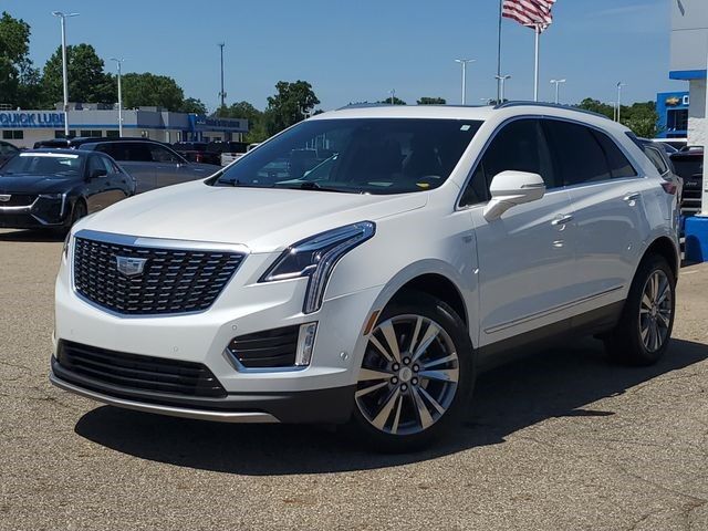 2024 Cadillac XT5 — photo 1 of 7