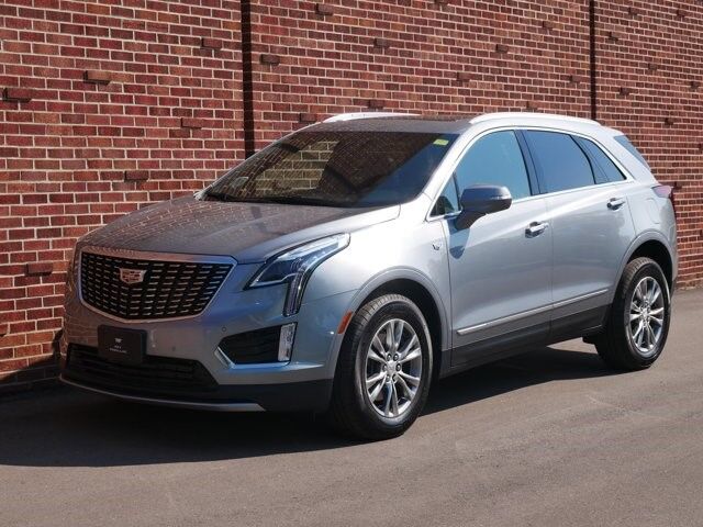 2023 Cadillac XT5 — photo 1 of 7