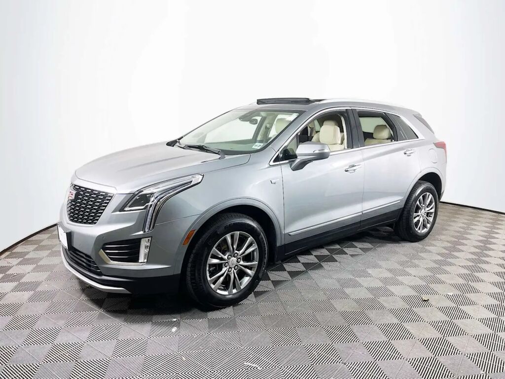 2023 Cadillac XT5 Premium Luxury — photo 1 of 13
