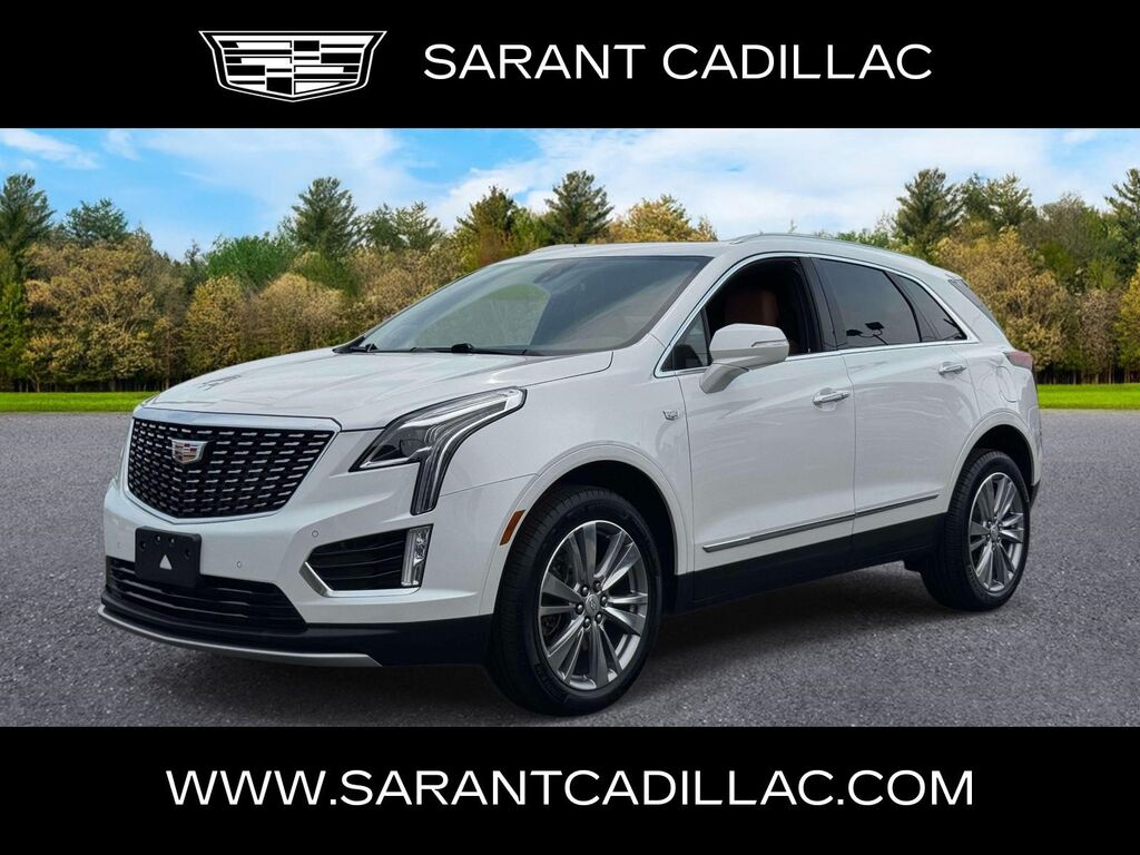 2024 Cadillac XT5 — photo 1 of 7