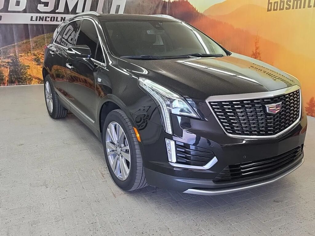 2024 Cadillac XT5 Premium Luxury — photo 1 of 13