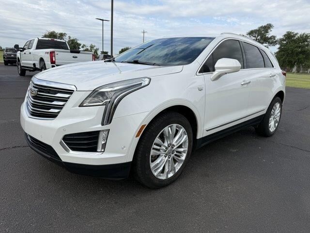 2019 Cadillac XT5 Premium Luxury — photo 1 of 8