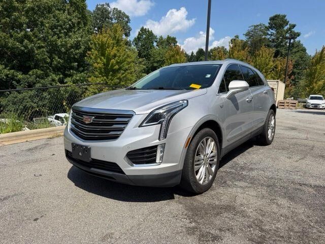 2018 Cadillac XT5 Premium Luxury — photo 1 of 26