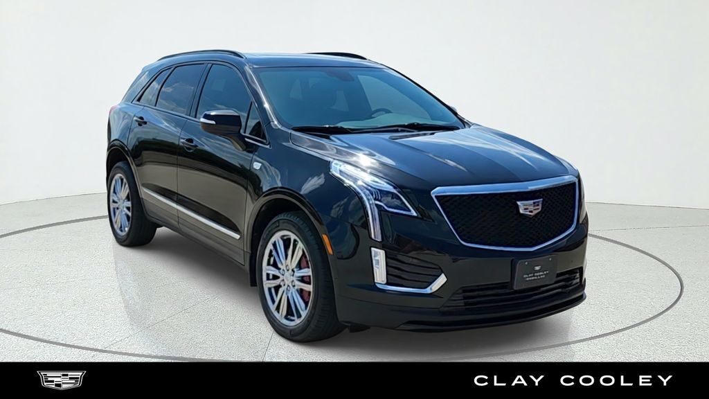 2024 Cadillac XT5 — photo 1 of 7