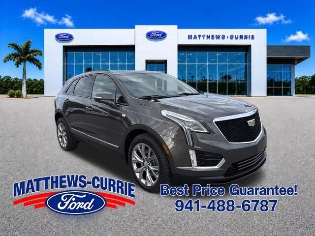 2020 Cadillac XT5 Sport — photo 1 of 12