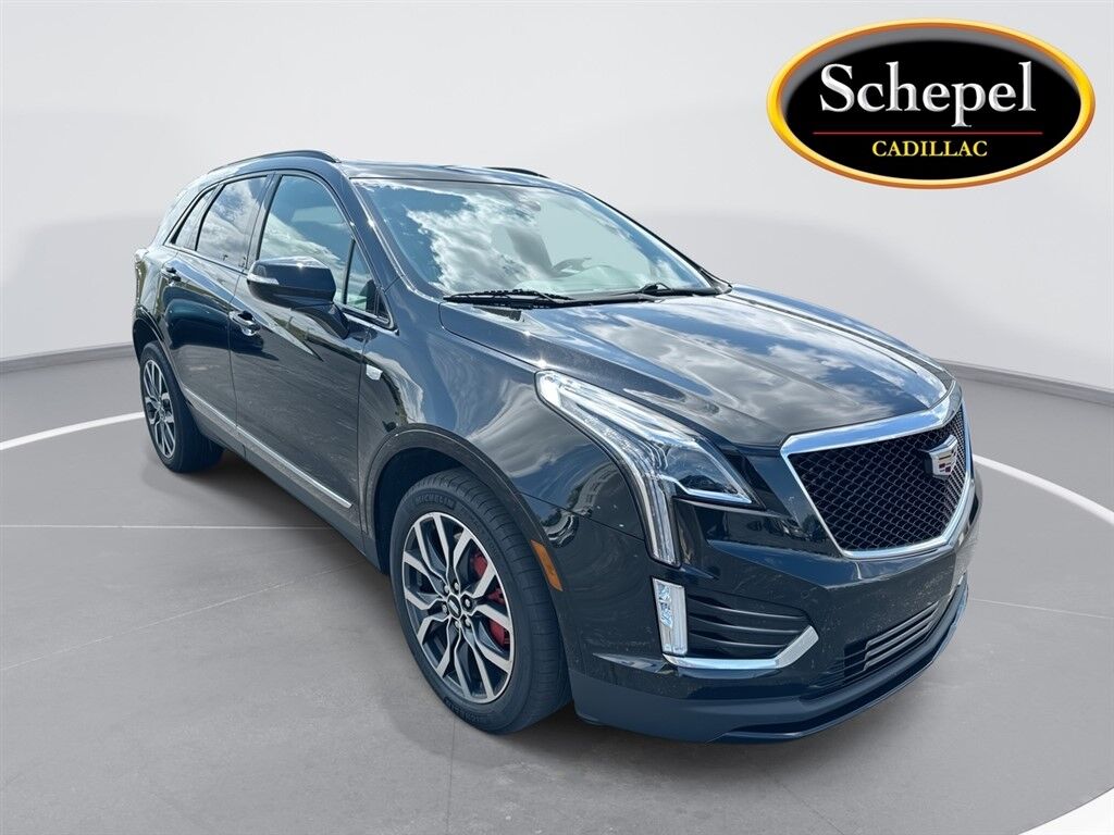 2023 Cadillac XT5 — photo 1 of 7