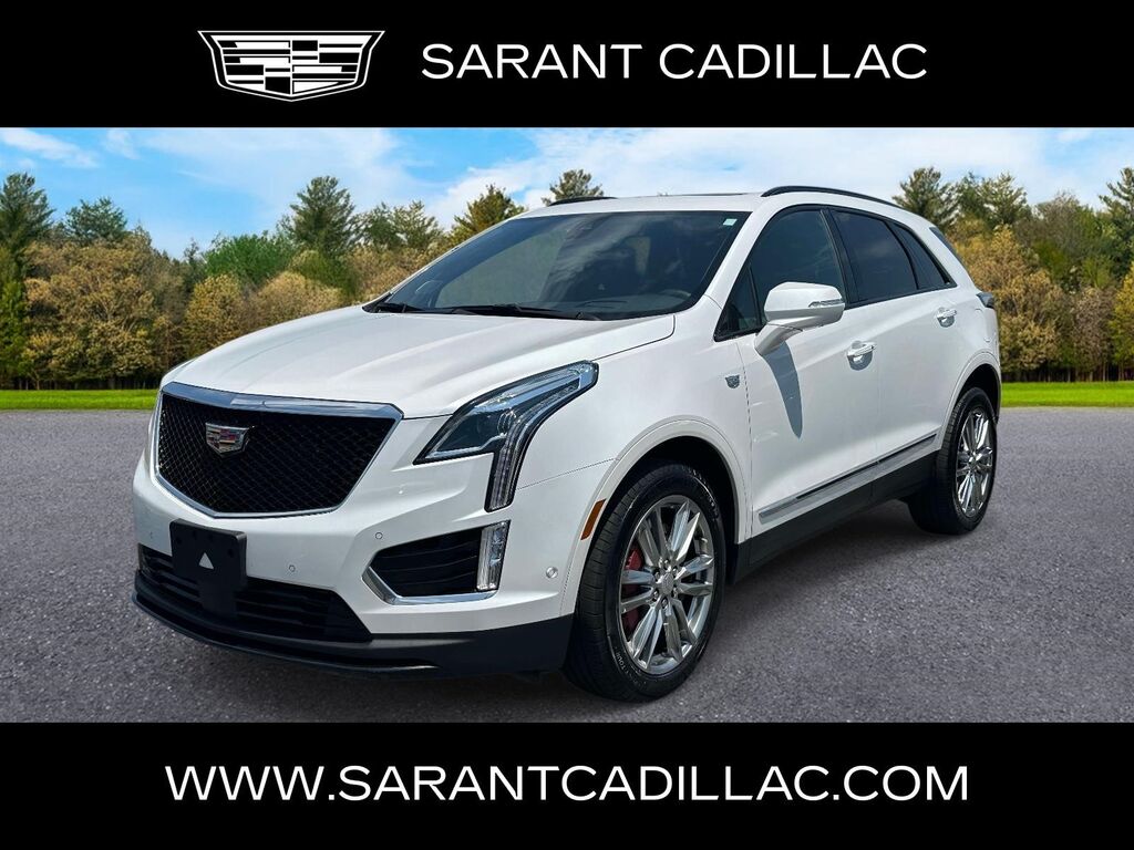 2023 Cadillac XT5 — photo 1 of 7