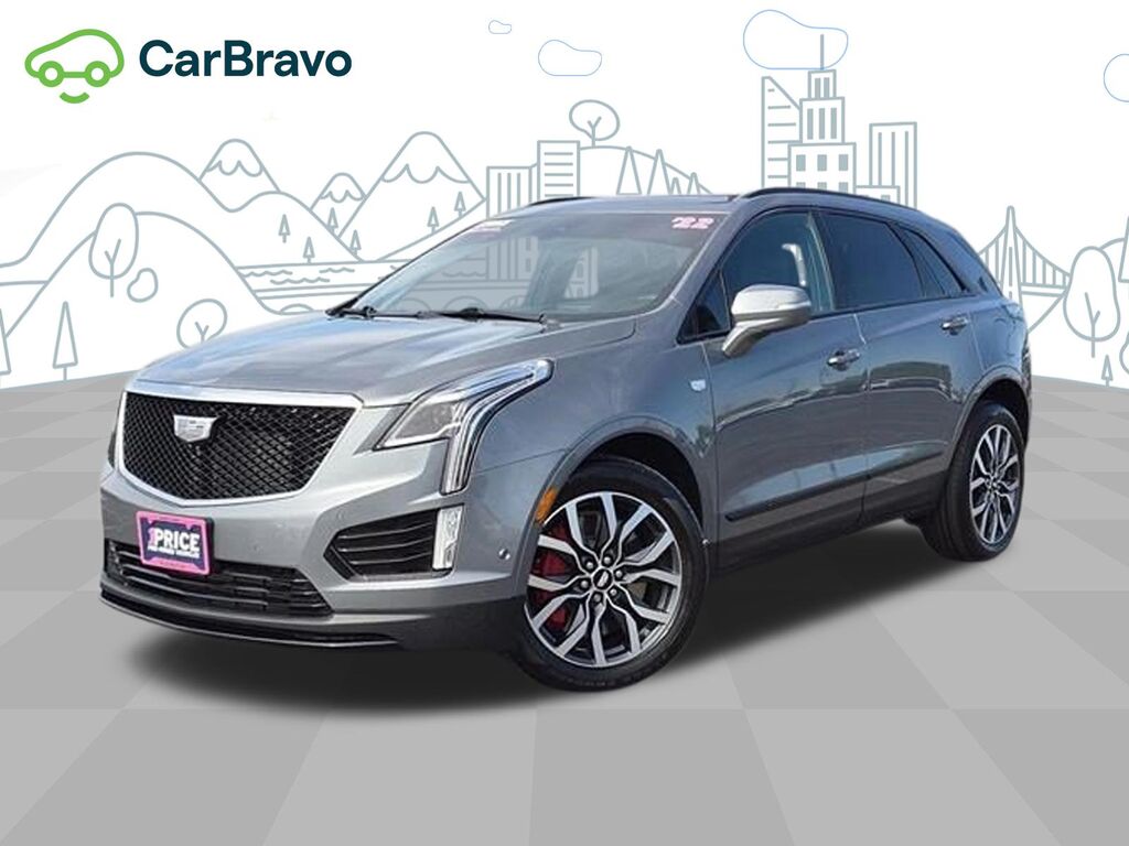 2022 Cadillac XT5 Sport — photo 1 of 6
