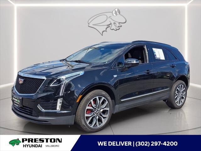 2025 Cadillac XT5 Sport — photo 1 of 13