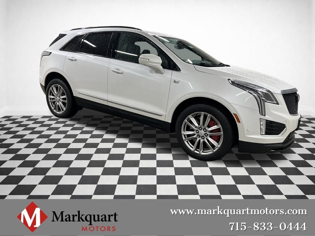 2023 Cadillac XT5 — photo 1 of 7