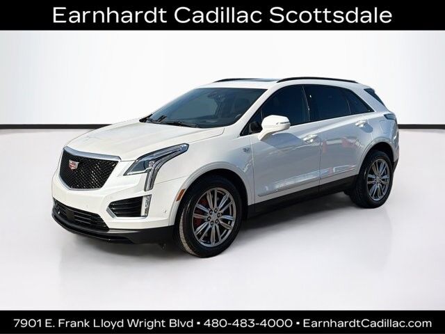 2023 Cadillac XT5 — photo 1 of 7