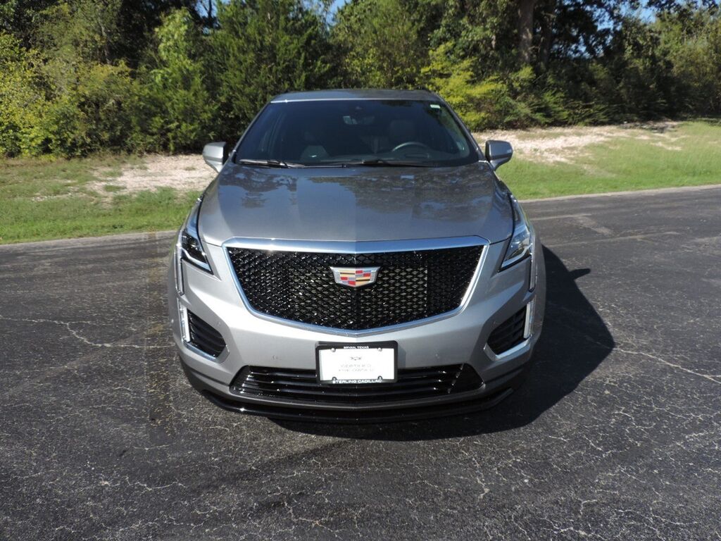 2025 Cadillac XT5 — photo 1 of 6