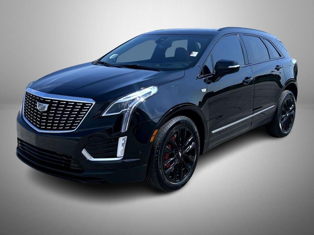 2024 Cadillac XT5 — photo 1 of 7