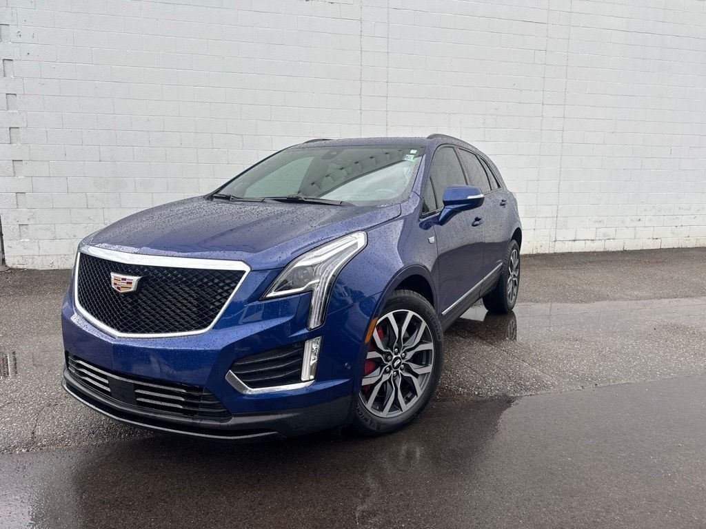 2023 Cadillac XT5 — photo 1 of 7
