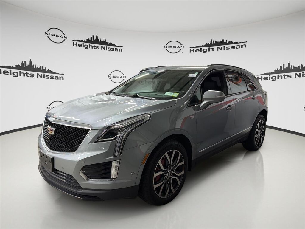 2023 Cadillac XT5 Sport — photo 1 of 5