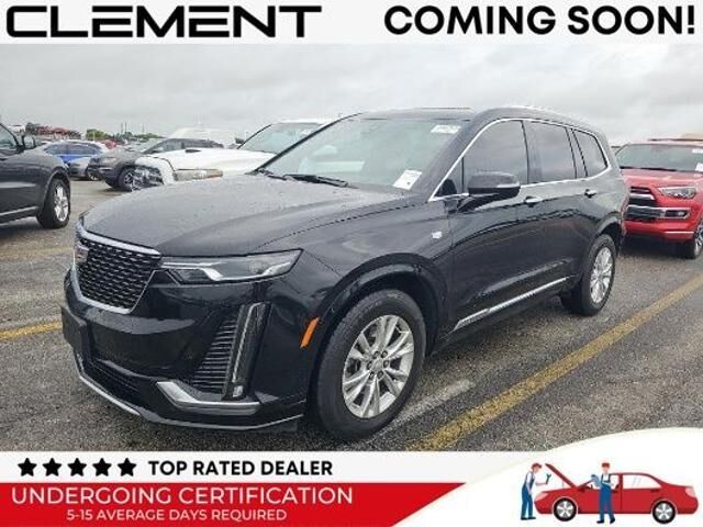 2024 Cadillac XT6 Luxury — photo 1 of 10