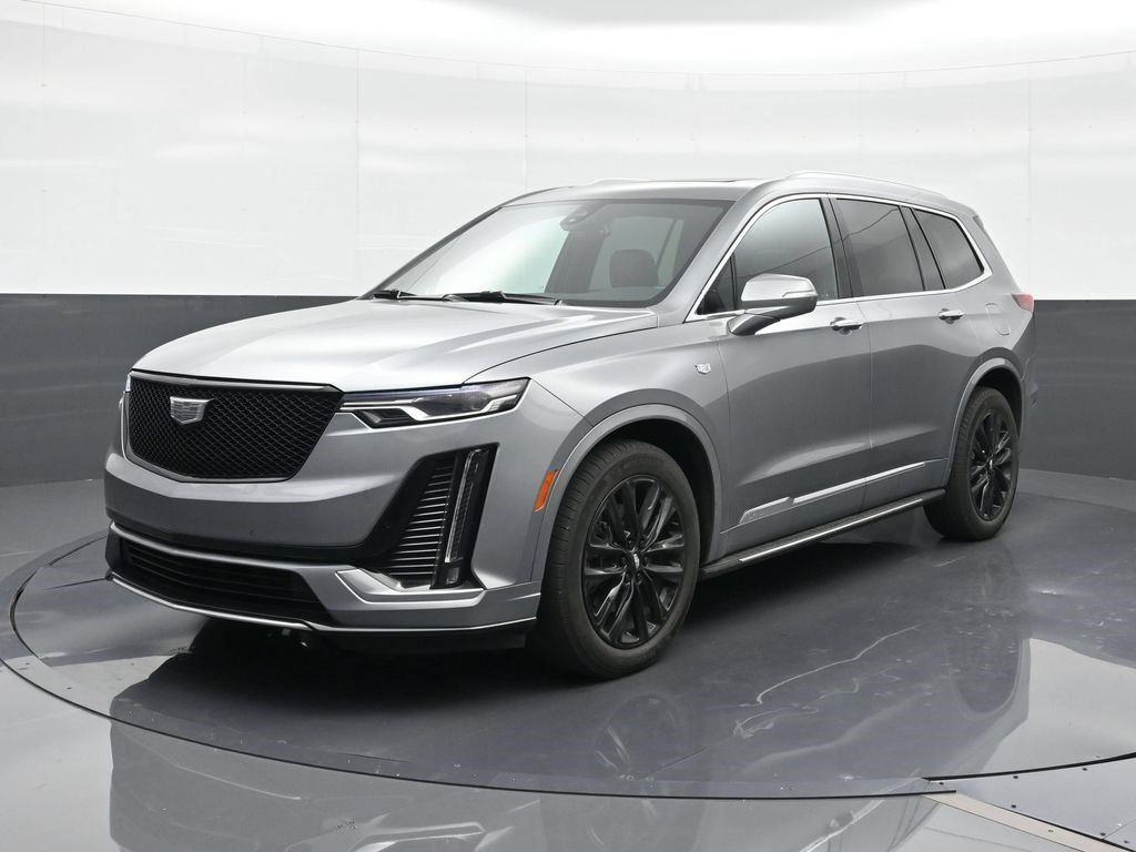 2024 Cadillac XT6 — photo 1 of 7