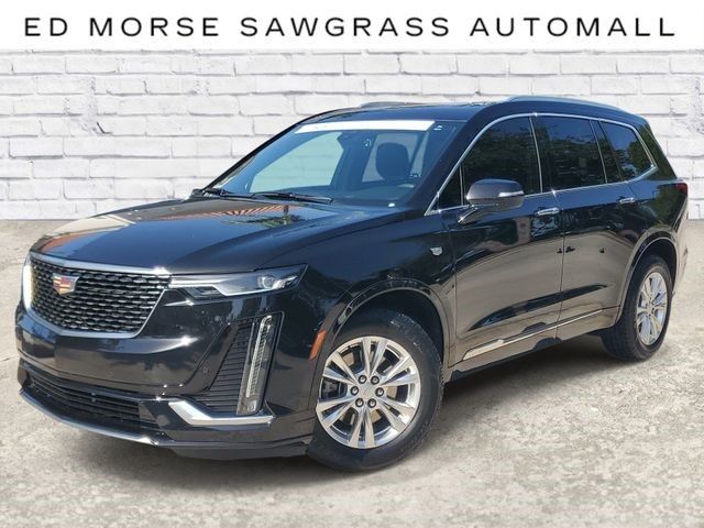 2024 Cadillac XT6 — photo 1 of 7