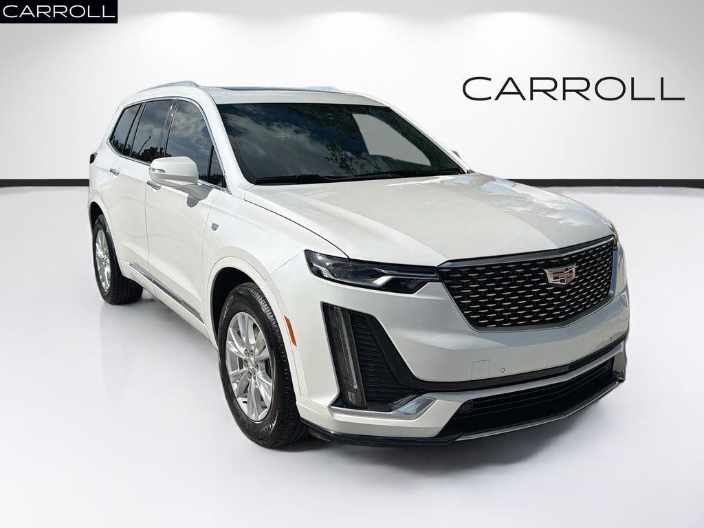 2024 Cadillac XT6 — photo 1 of 7
