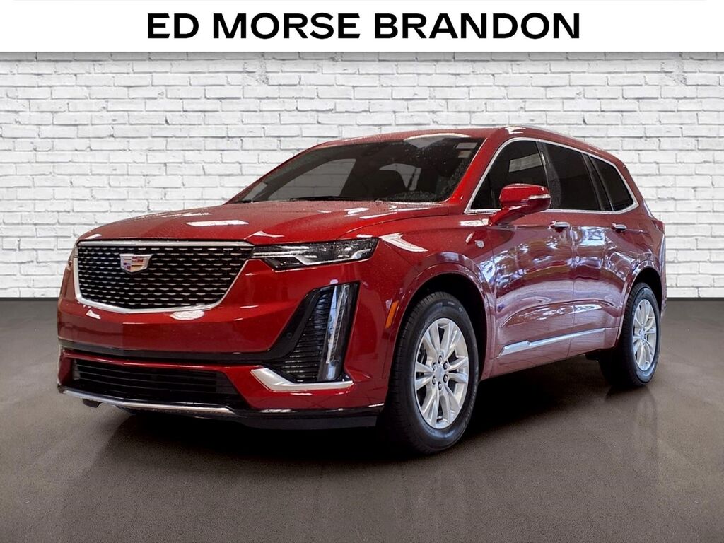 2025 Cadillac XT6 — photo 1 of 7