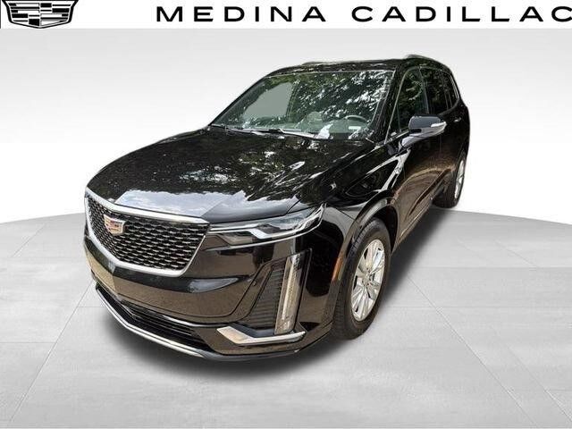 2025 Cadillac XT6 — photo 1 of 7