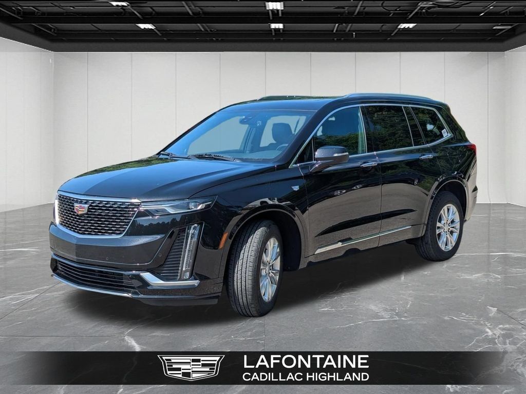 2024 Cadillac XT6 — photo 1 of 7