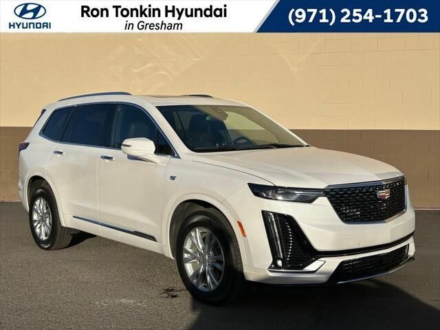 2024 Cadillac XT6 Luxury — photo 1 of 13