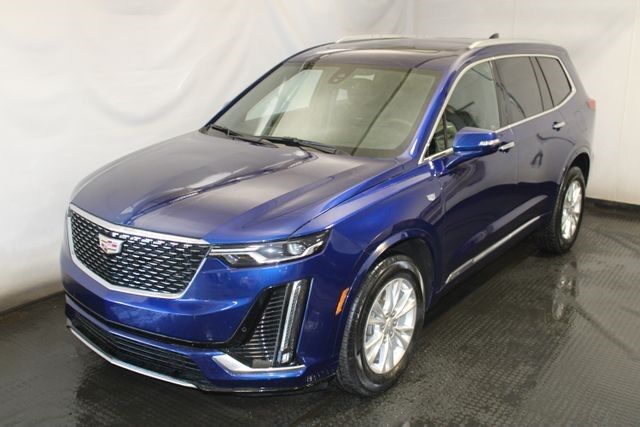 2023 Cadillac XT6 — photo 1 of 7