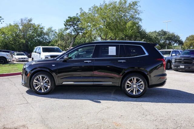 2022 Cadillac XT6