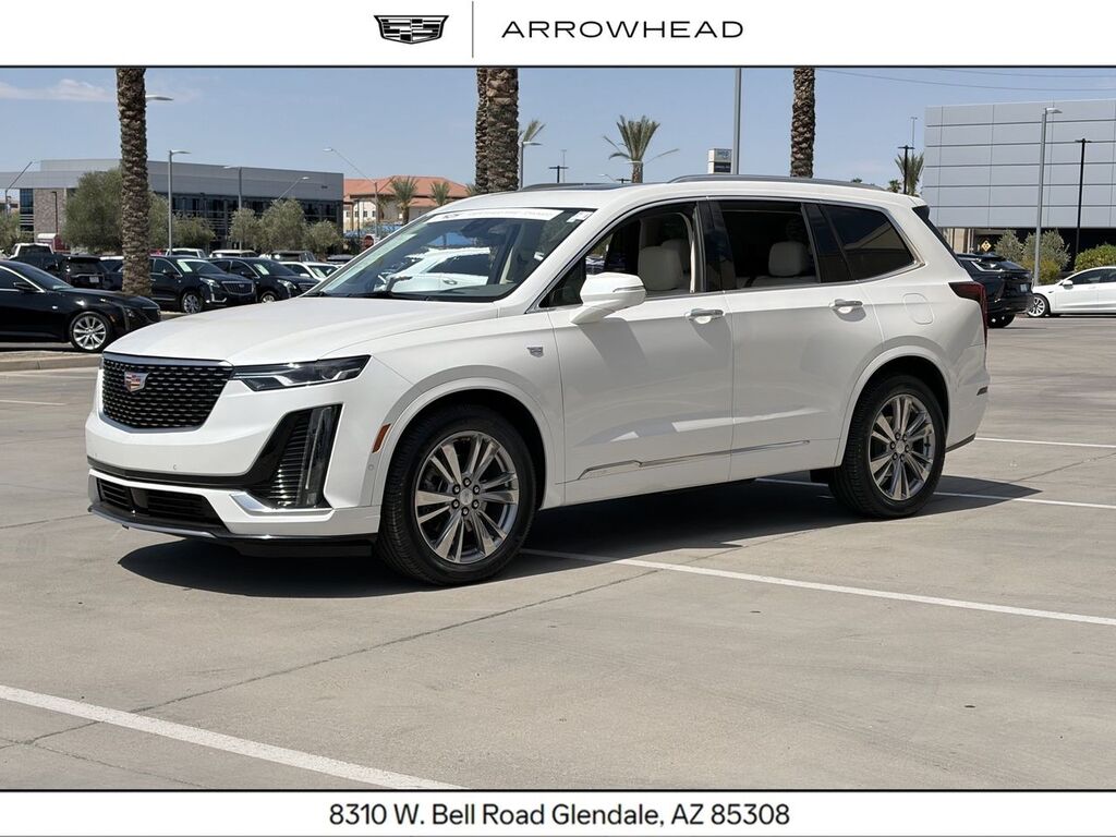 2023 Cadillac XT6 — photo 1 of 6
