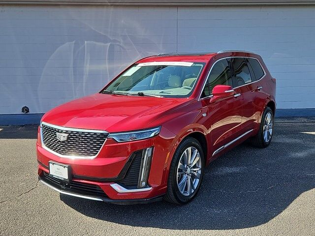 2024 Cadillac XT6 — photo 1 of 7