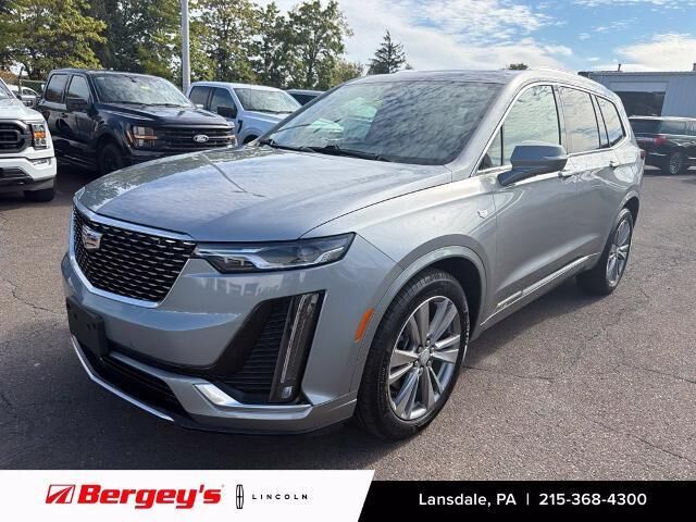 2025 Cadillac XT6 Premium Luxury