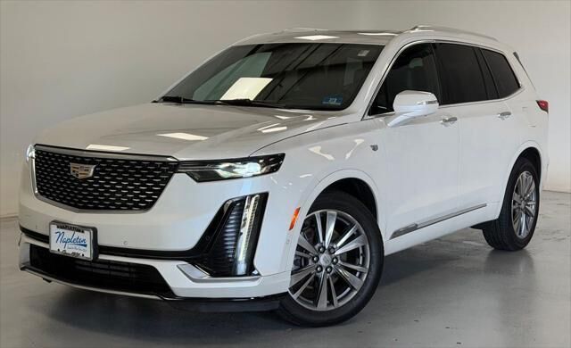 2021 Cadillac XT6 Premium Luxury — photo 1 of 24